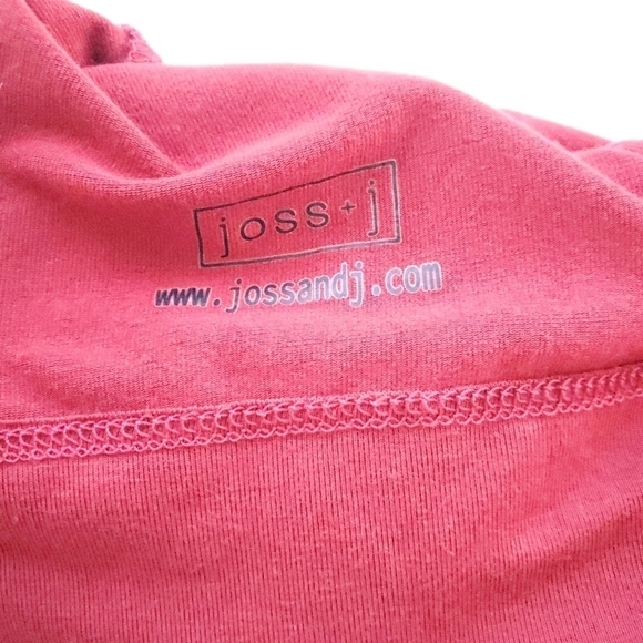 joss + j 2 Piece Sleeping Knotted Gown & Hat Set Maroon Solid Baby 0-3 Months - Picture 8 of 8